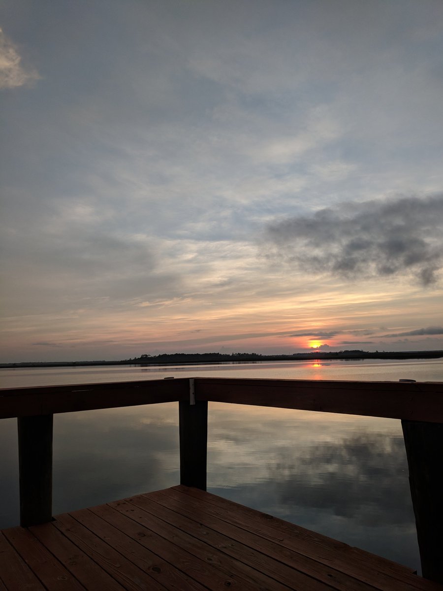 roo_book's tweet photo. I'm mmy and daddy took me so long took me somewhere beautiful....would you agree?!? https://t.co/nDdPkuaBuy