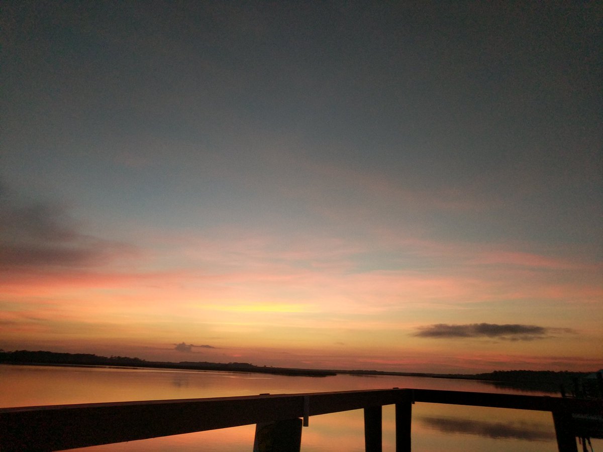 roo_book's tweet photo. I'm mmy and daddy took me so long took me somewhere beautiful....would you agree?!? https://t.co/nDdPkuaBuy