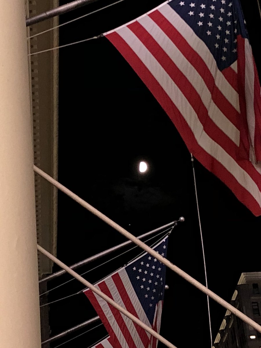 hopeconf's tweet photo. On the way to 10pm registration, Jupiter was near the moon so you get a bonus low quality photo. #hacktheplanets https://t.co/p6pmmUNYcf