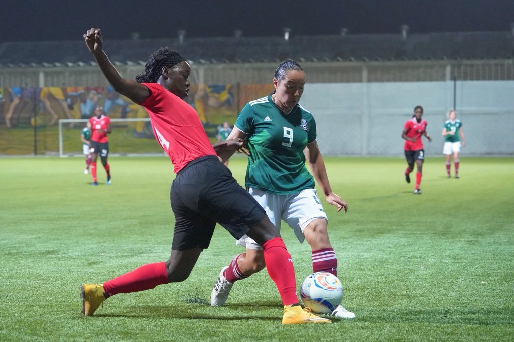 ElMorelensemx's tweet photo. #desmarca2 Con doblete de la #Morelense 
⚽️⚽️ @OcampoMonica11 
⚽️ @CharlynCorral 
⚽️ @katieajohnson33 
⚽️ @KentiRobles 🇲🇽 gana 5-1 🇹🇹 en #JCC2018 #Baranquilla2018 foto @miseleccionmx https://t.co/3qHCIqdXKr
