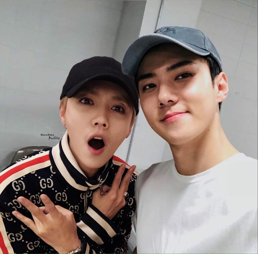 dailysebaek's tweet photo. Sebaek is my ult ship but these edits will be the death of me djkdjsjskk

#EXO #EXOPLANET #weareoneEXO @weareoneEXO #HUNHAN https://t.co/CnmpSpaJ2W