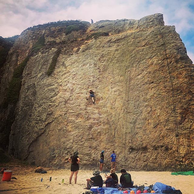 arcadventureco's tweet photo. Our summer intern gets some higher education with https://t.co/MoKKsr83o4 credit @zbu926 #arcadventureco #neverstopexploring #optoutside #weworkwhereyouvacation #arcexperience #highereducation #gointerngo https://t.co/pcHN6yOWDL https://t.co/ipEMPsxIdz