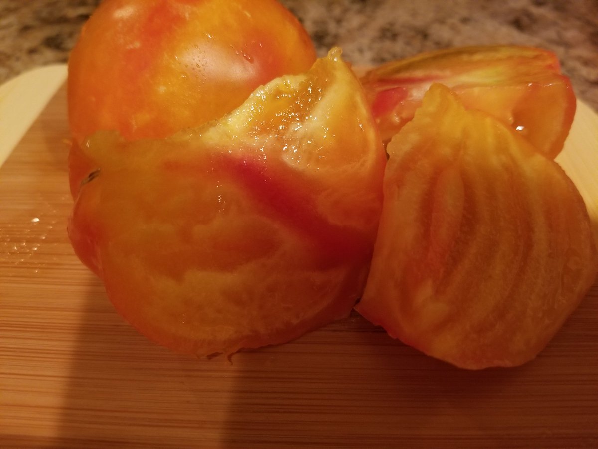 FPFMMerritt's tweet photo. Ahhh... the beauty of a freshly picked  heirloom tomato. Pick up yours tomorrow at the Fell's Point Farmers Market! #shoplocal #mybmore #meetyourfarmer https://t.co/iskgQ7QUkI