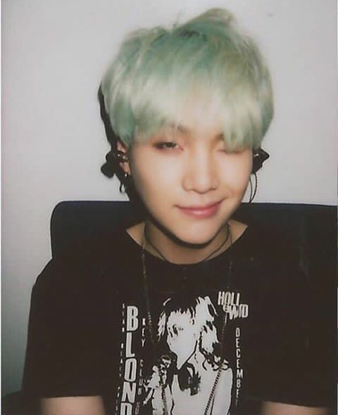 SweetyYoongi's tweet photo. How long i loving you....

Tell me pretty lies,tell me that you love me.
Even if it fake 
Cause i will act like i dont care

Love you in the danger level , i dont care, im not afraid to fall
Cause i have a feelings for you ♡♡
#TeenChoice #BTSARMY #ChoiceFandom @BTS_twt https://t.co/ienVjrHTsV