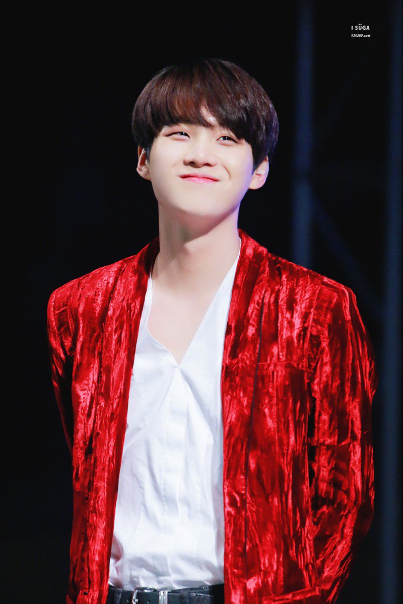 btsxpics's tweet photo. https://t.co/4AdTQlP6l6