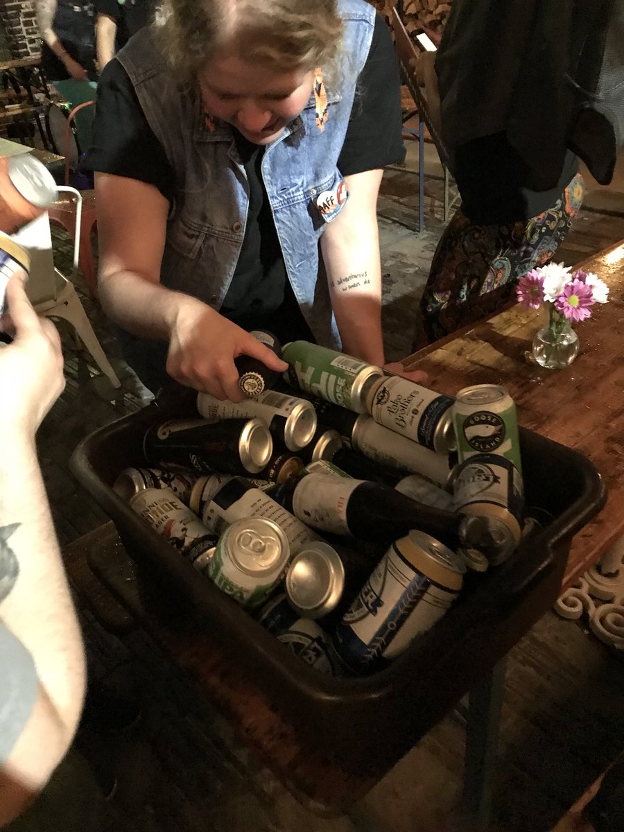 DetroitPartyMB's tweet image. Thanks Ottava Via for hooking up @bitch_thunder with all this good beer!!! 🎉🎉🎉🎉🎉🎉🎉🎉