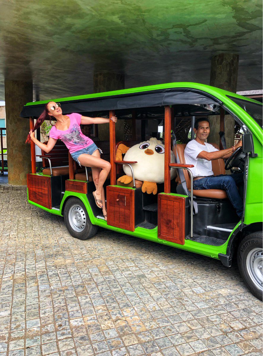elementbaliubud's tweet photo. Morning ride from @lorochkamuratova, ready to strolling around cultural town of Ubud by our complimentary shuttle car.
#StayInYourElement
elementhotels *
*
*
*
*
#elementbywestinbali #elementhotels #bali #ubud #ecofriendly #healthylifestyle #ubudcenter #freeshuttle #shuttlecar https://t.co/JLDSfJjCOq