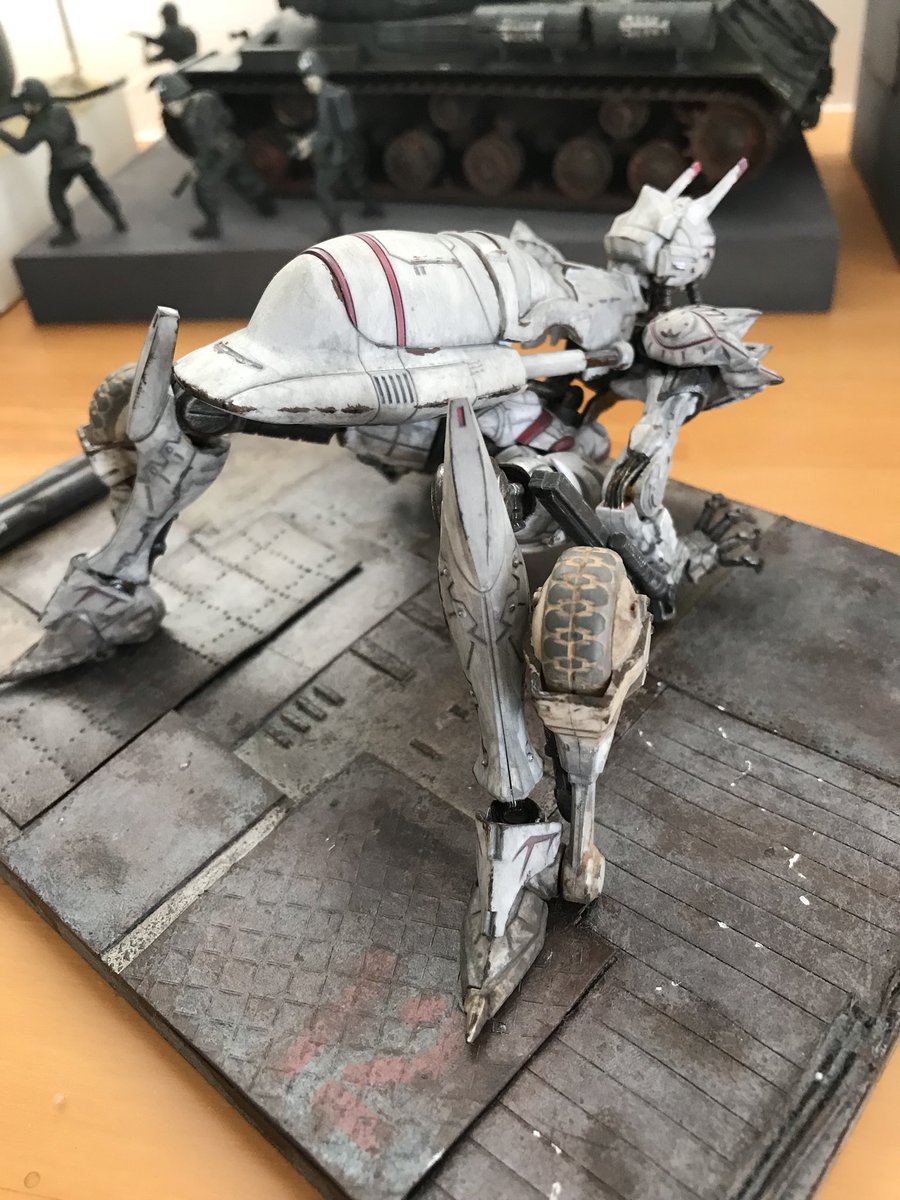 象人間 Sur Twitter コードギアス 亡国のアキト ナイトメアフレーム 以前購入したアレクサンダを汚しました 墨入れや赤いマーキングは出品者様の技術なのであくまで汚れや錆と一部の塗装だけです