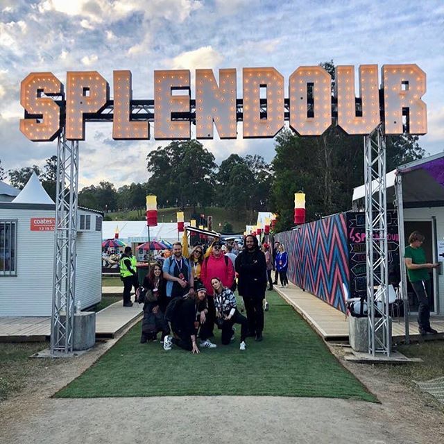 jimmddd's tweet photo. Squad squad squad day 1  @getlo99 @poolclvb @el1nor @emcg733 @leehundy @_______leo_____ @emilyscottofficial @snobscrilla @poster_chld #sitg2018 https://t.co/2eImGQZhMV
