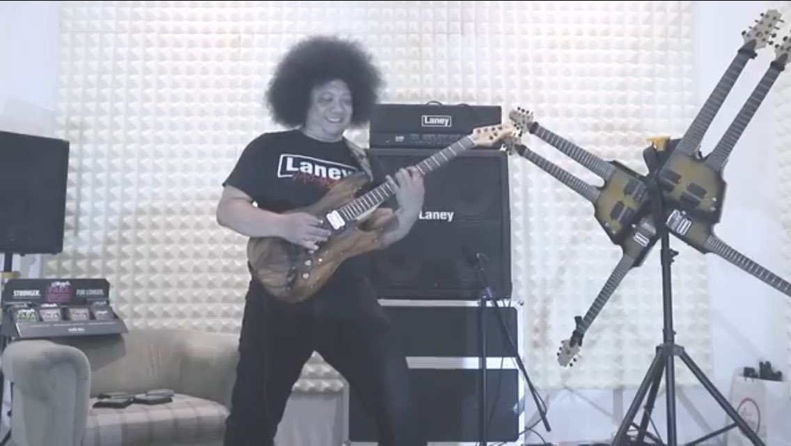 #puguhkribo #laneyamps #paradigmstrings @LaneyAmpsID <a href="/laneyamps/">Laney Amplification</a> <a href="/Promo_MMC/">MMC</a> #LV300