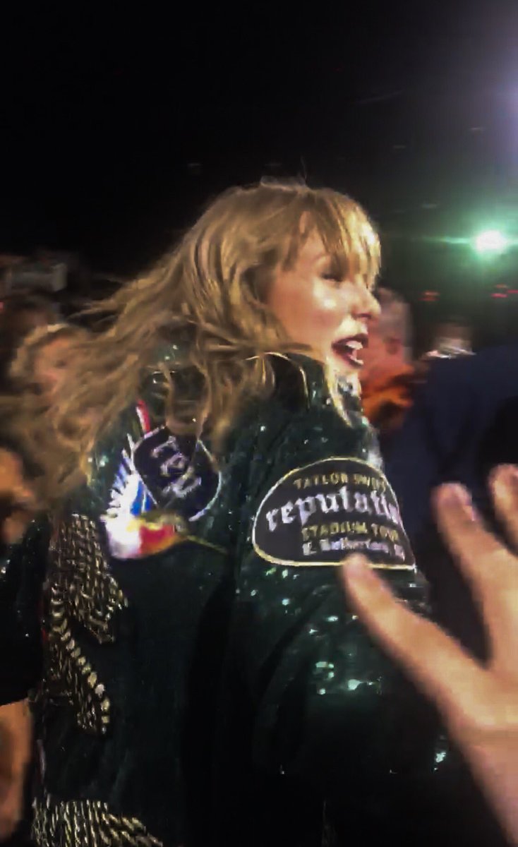 starlit_swift's tweet photo. HEY GIRLIES https://t.co/sUDsIvZgtV