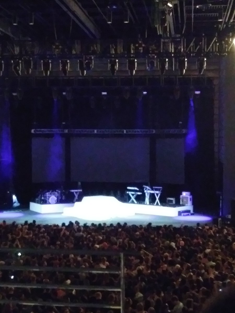 joelygabs's tweet image. She came (so did some of the fans from what I saw), she saw, she conquered. Thank you @JanelleMonae.. Jesus is proud of you. As am I. #craxyclassiclife #dirtycomputertour Keep kickin ass