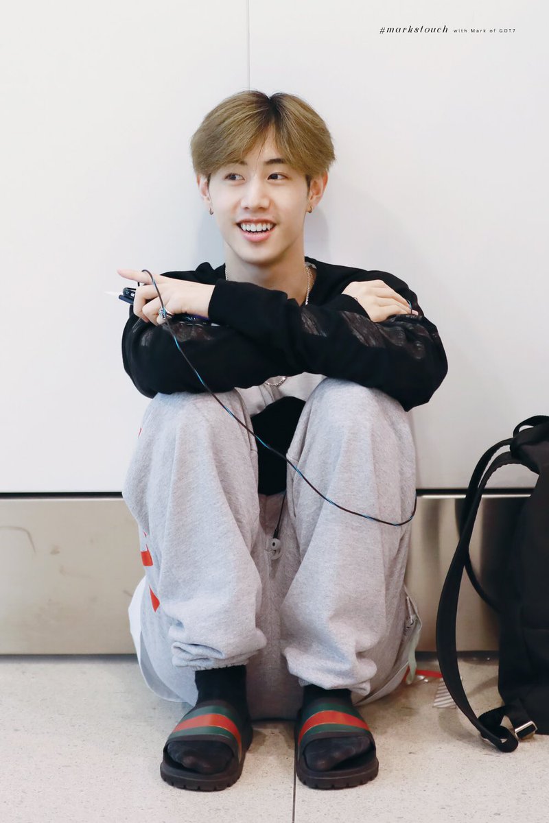markstouch's tweet photo. [HQ] 180704 the cuttest person in the world #Mark 🐰💚🐰💚🐰#GOT7⁠ #갓세븐⁠ #마크 #EyesOnYou #GOT7WORDLTOUR ⁠⁠ https://t.co/bIEut4dPaP