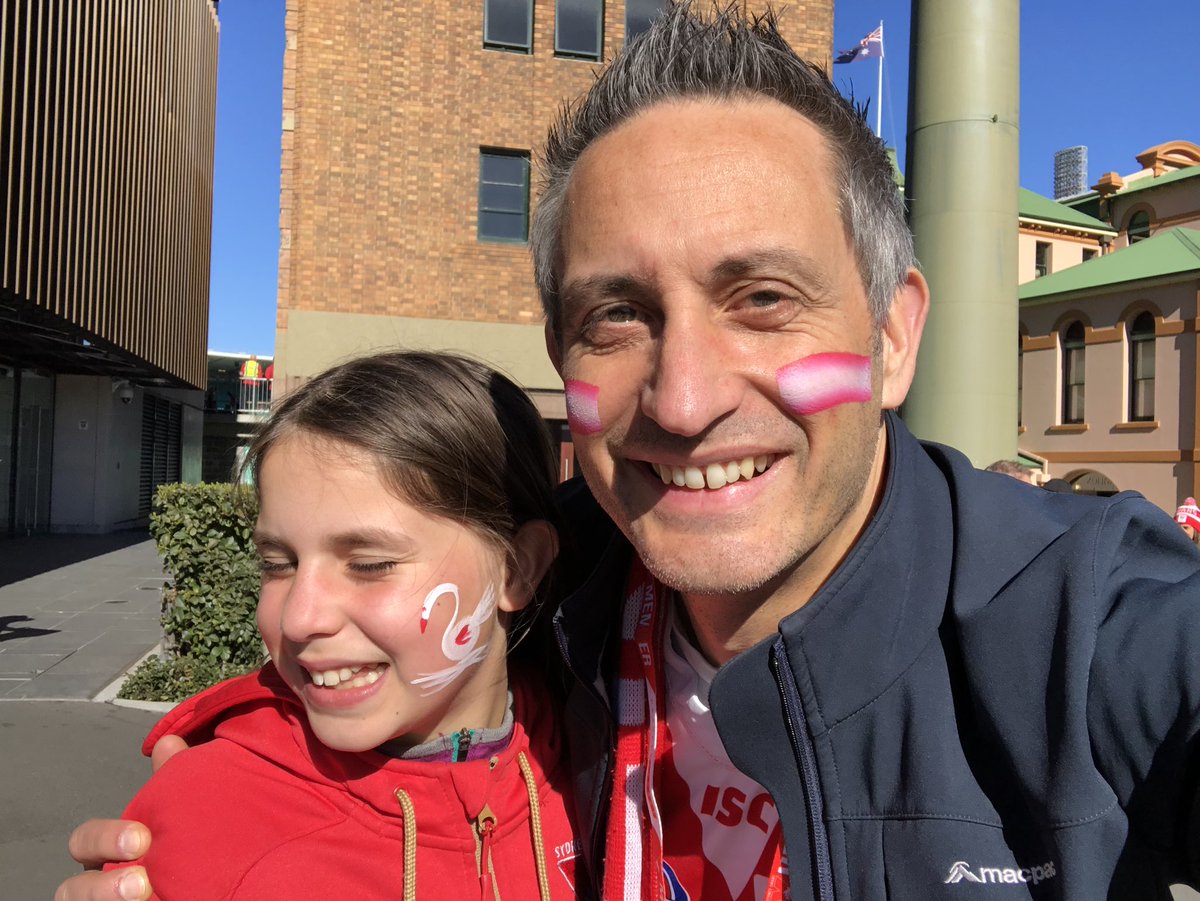 JamesHumbers's tweet photo. Cheer Cheer the Red and the White #loveourSCG #hcfGoSwans @sydneyswans @scg #LoveIsland #GoSwans https://t.co/VaNl0kHB6l