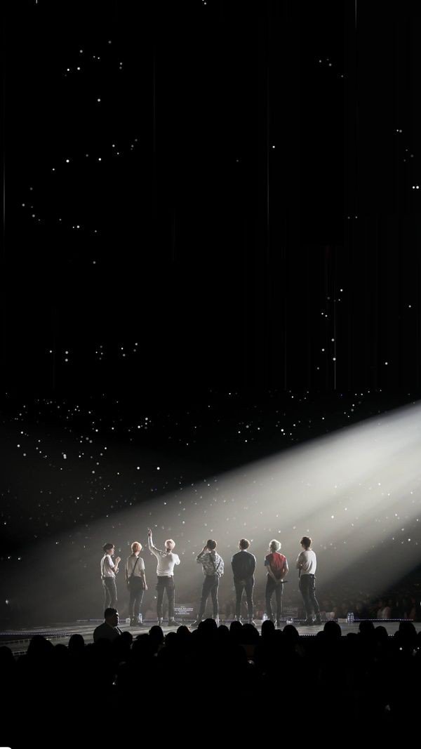JennyferLzo's tweet photo. #ArmysProtectJimin 
#ArmysProtectBts https://t.co/0xo0wiukPy
