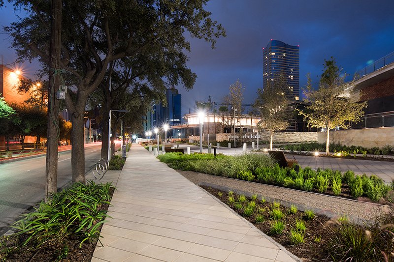 GrainCollectiv's tweet photo. Grain Collective in collaboration with Ecotono Urbano have won first place in the Urban Design category at the XV National Biennale of Mexican architecture for Calle Roble, part of Distrito Valle del Campestre public realm development https://t.co/Bfb78mES51