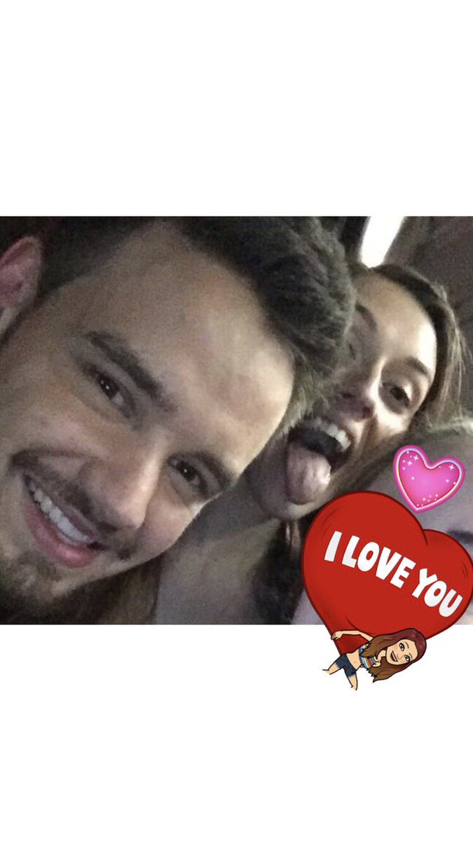 laughs_n_lyrics's tweet photo. I saw @LiamPayne perform at his first solo sold out gig and met him for the second time one month ago tonight and omg I miss him so much 😞 #chasesummer #chasesummersoundtrack #chasesummersoundtrackwithliampayne https://t.co/f7z6LNlOWK