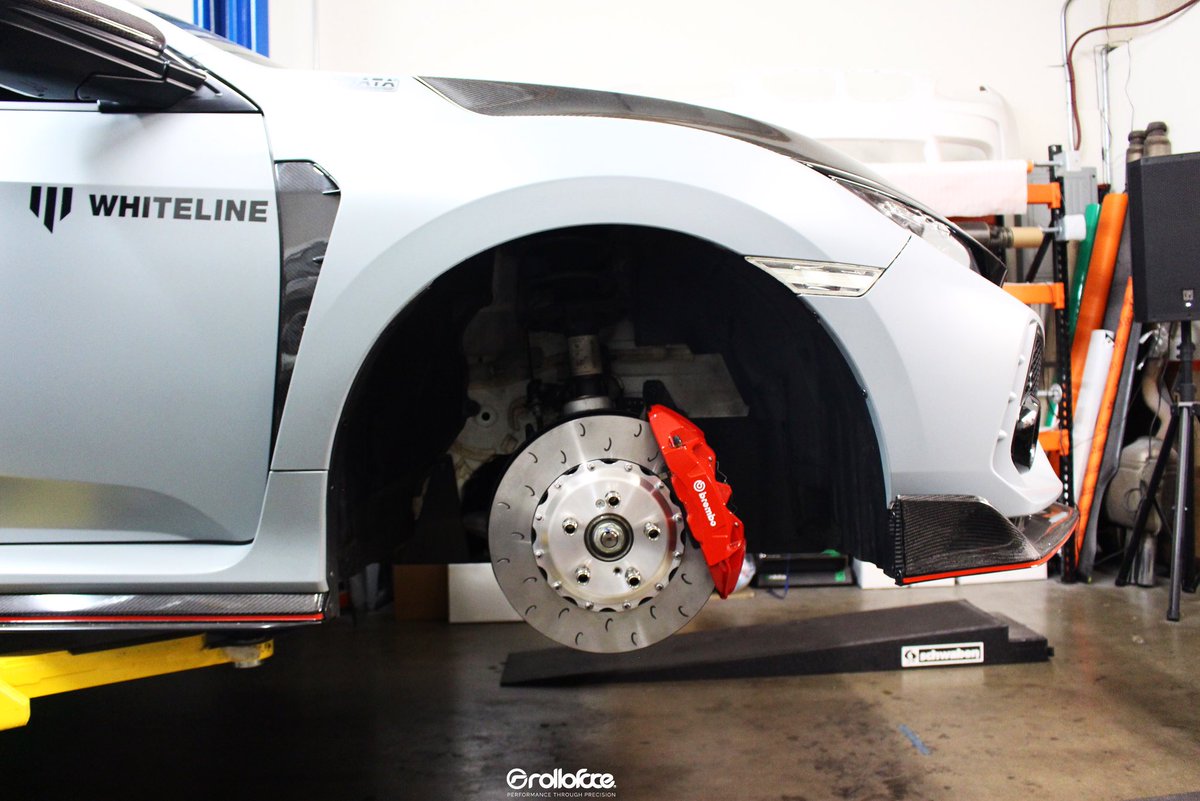 Rolloface Honda Civic Type R Fk8 2 Piece Replacement Rotors Brakes Rollofaceusa Honda Civic Fk8 Typer Disc Supreme Carlifestyle Rolloface Fk7 Motorsport Racing Race Competition Japan Jdm Exotic Uk T Co Kiglgiuen0