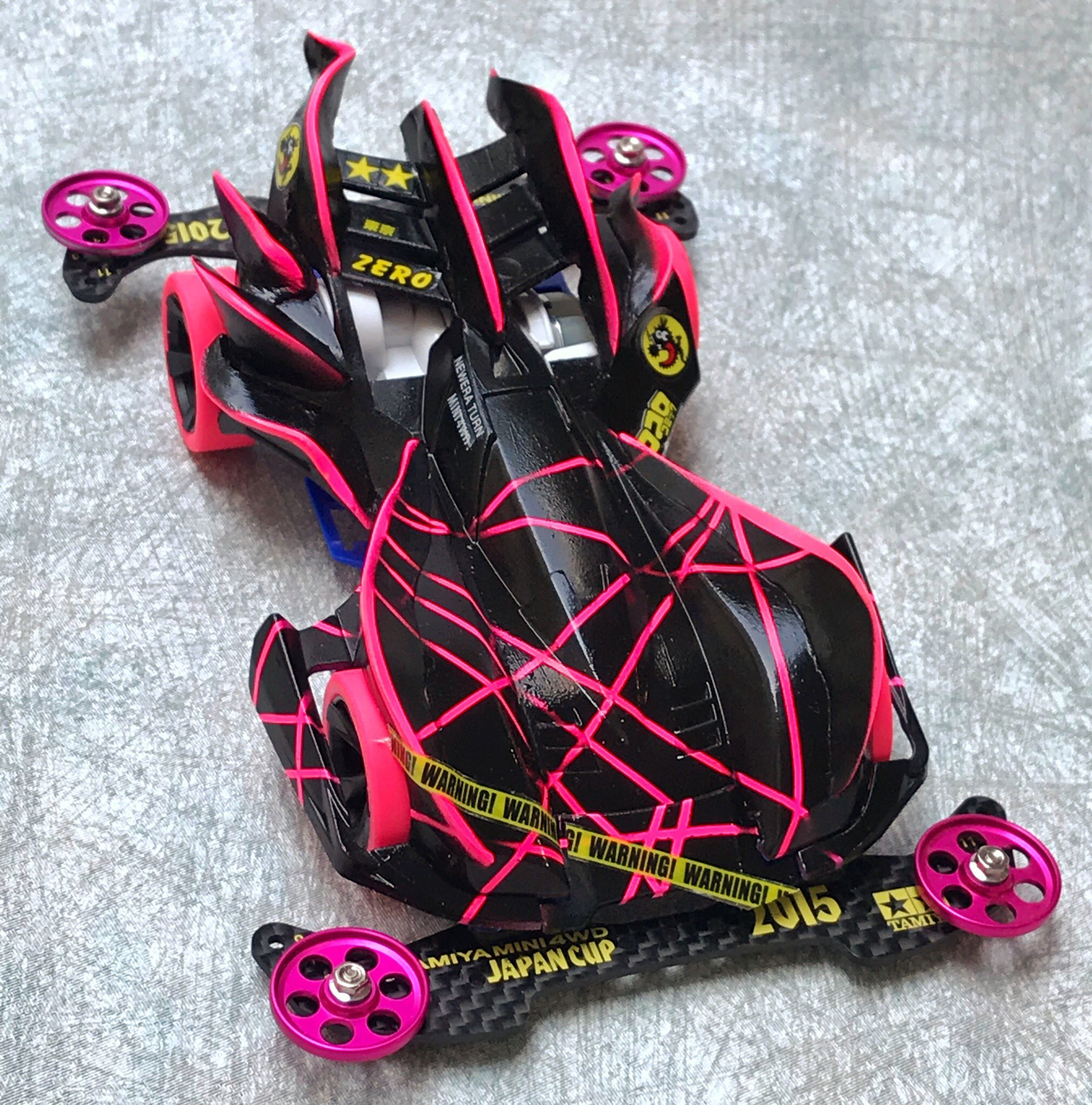 ミニ四駆 ジャパンカップ2015エディション ピンク タミヤ ミニ四駆限定販売商品 アバンテMk.III ジャパンカップ