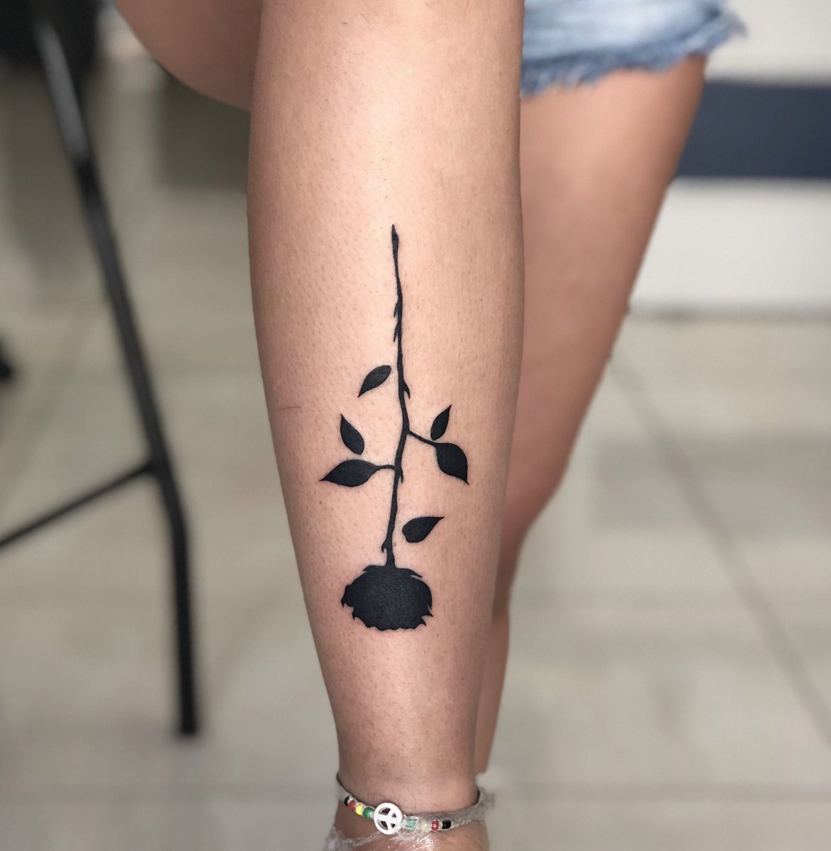 charbellelopes's tweet photo. Estou aqui mais uma vez postando meu trabalho, tenho 4 meses de carreira e preciso muito de divulgação, no momento estou tatuando na zona oeste do Rio, gostaria de pedir RT pra ajudar nas vizualizações!Obrigada gente, meu instagram é charbellelopestattoo ❤️ https://t.co/C5a0w3KrqH