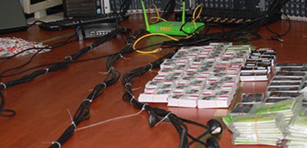 DCI_Kenya's tweet photo. #ARREST: Mr. Maurice Musoti an employee of #safaricom &amp; Rian Obaga Nyagaka, a fourth year student at #JKUAT studying BSc.Electronic Engineering were arrested yesterday in connection with the #simcard Fraud. https://t.co/21LlsovnD7