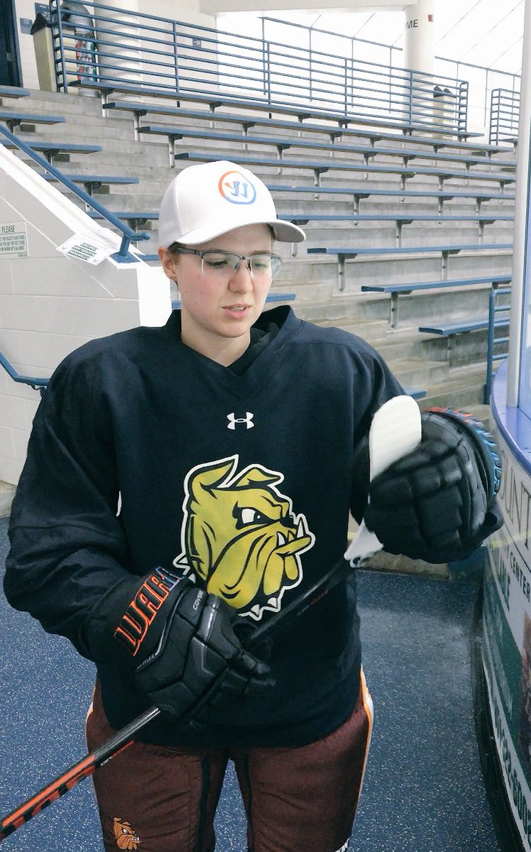 briana_mad's tweet photo. Some people warm up their body. Others choose to whisper sweet nothing's to warm up their stick.
#hockey #minnesota #bulldogs #warriorhockey #buttersoft #buttersoftfeel #CovertQREdge #GainTheEdge #warriorvip https://t.co/KdTLhkN3Ro