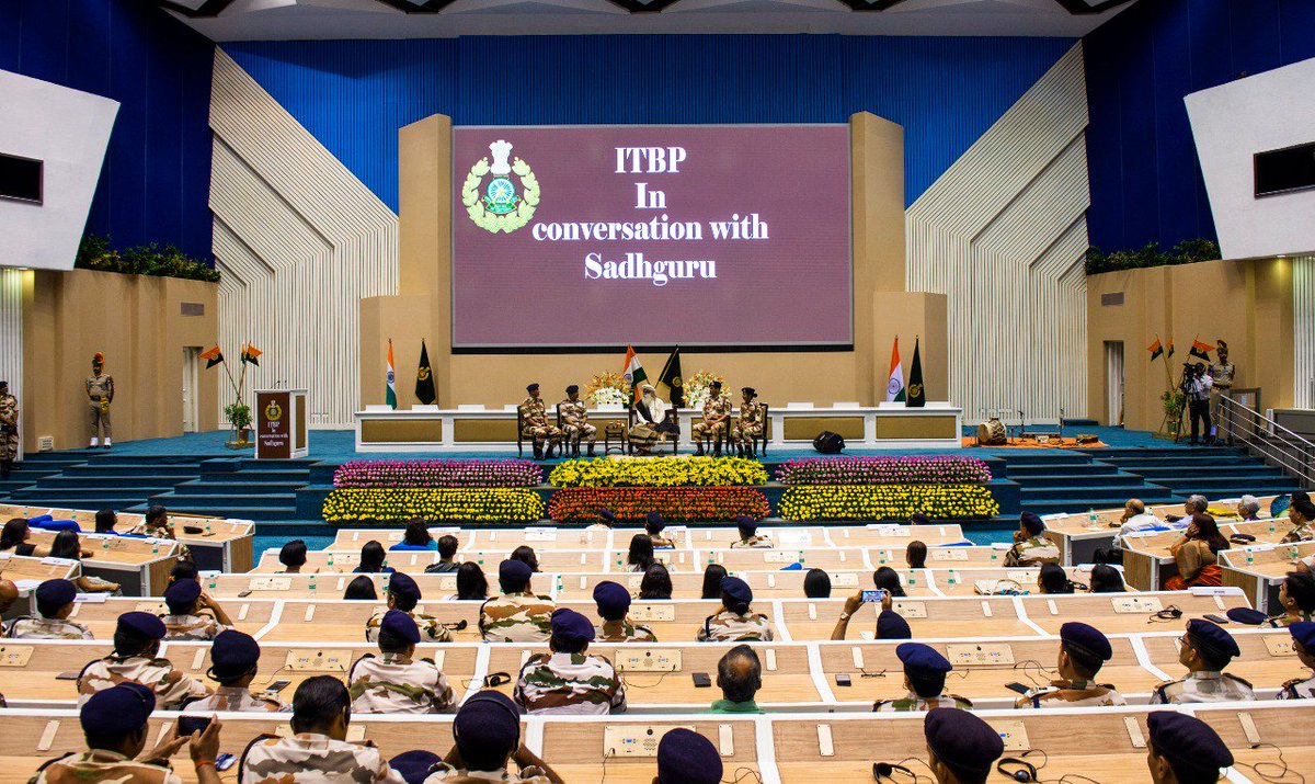 SadhguruJV's tweet photo. #Himveers of @ITBP_official guard the nation in some of the most vulnerable &amp; challenging terrains on the planet. This conversation with officers of @ITBP_Official was a great privilege. –Sg https://t.co/MUqX1yD8S6