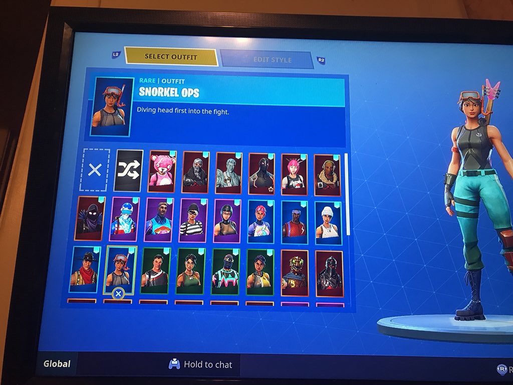 FoulGone's tweet photo. Thanks to @KingxHam12 We will be doing a SUPER STACKED POWER CHORD account giveaway! All you have to do to enter is
1) Follow both our twitters
2) Subscribe to both our YouTube channels (link in bios)
3) Retweet and tag a friend 
MUST BE SUBBED TO BOTH OF US good luck 😁 https://t.co/w3e5R56SaK