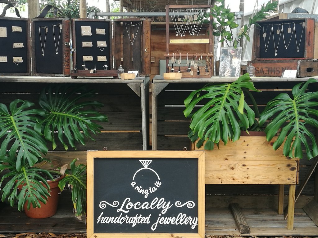aringtoit's tweet photo. Market set up 🌿💎🙌🏾

#marketscenes #ozcf https://t.co/WXHom5eQ6l