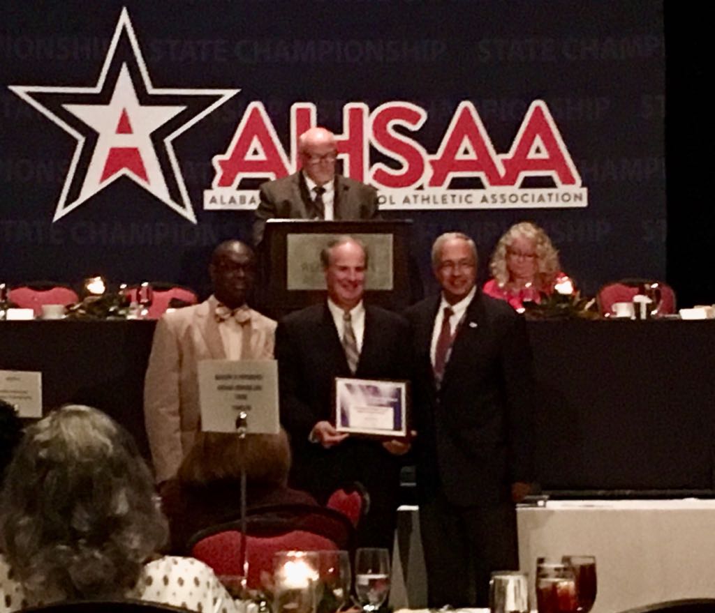 RRaidersAthl's tweet photo. Randolph School congratulates Mark Russell of @HSVsports for receiving the NFHS “Spirit of the Sport” Award! Great award for a great man! #LiveReady #LoveServeDevelop https://t.co/sWjRjZAmYa