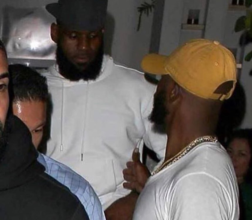 DomBeets's tweet photo. Lol Brons face https://t.co/MPZroD8ILg