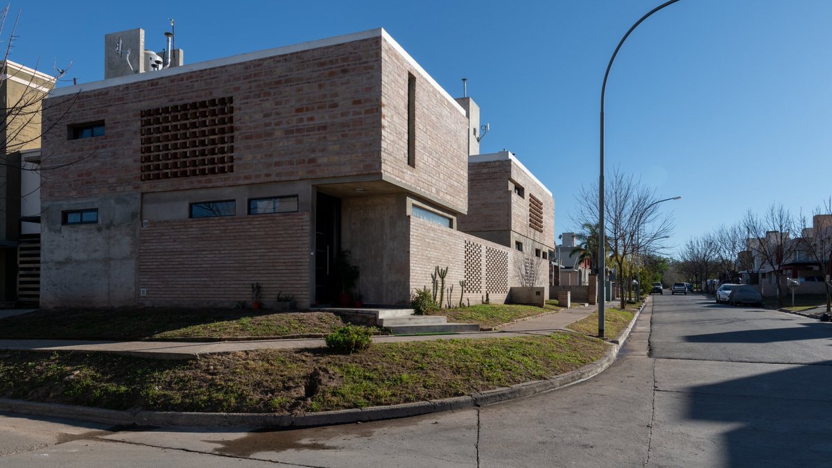 Sonia Barragan tweet media