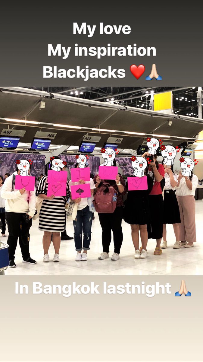 the2ne1hour's tweet photo. แบล็คแจ็คไทยในสายตา/บนกล้องของดาร่า ❤ You smile I smile 😀 @krungy21 https://t.co/gvvlGbHNbx