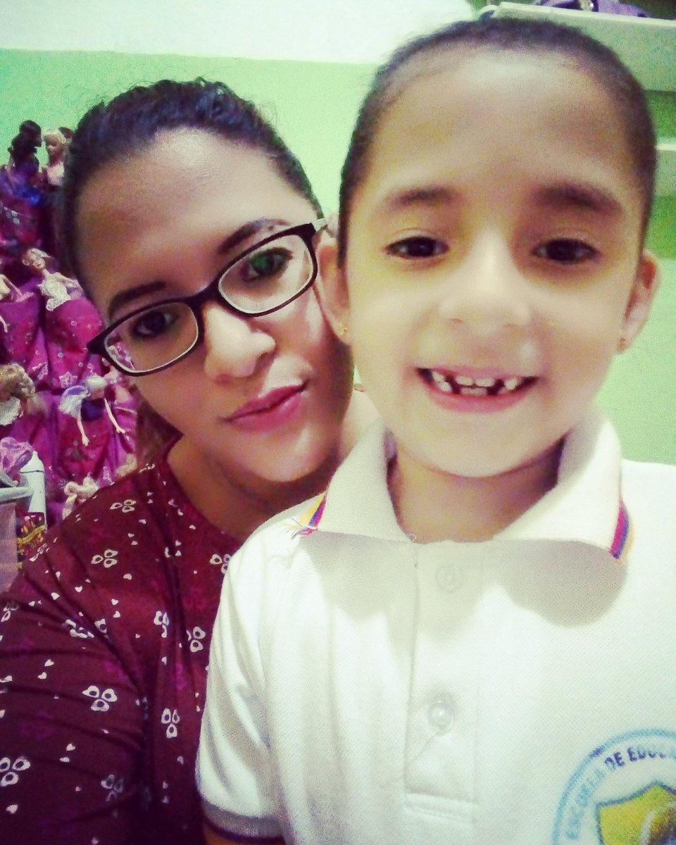 urrestamoreno's tweet photo. #magicasprincesas Dominick 💗😍 https://t.co/UqNOVPg1JD