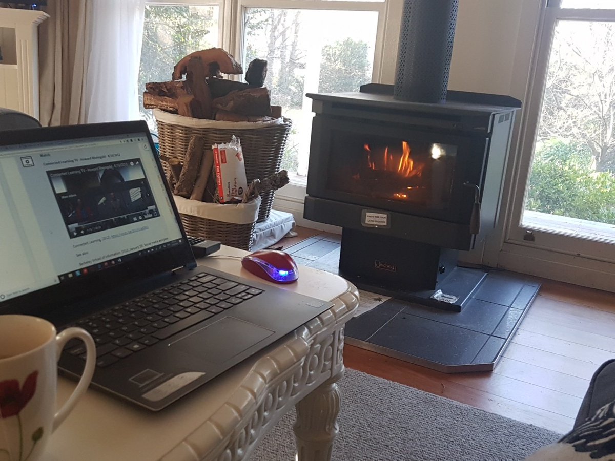 HelenKardia's tweet photo. Connected learning anywhere anytime. #INF537 #KNDI #onlinelearning #connectedlearning #kangaroovalley #relaxed #lovelearning #justwhatineeded #lastsubject #calmb4storm @julielindsay @janehunter01 @Kathmcg1 @ChrisWhitty4 @LisaCHampshire @MadzarAlenka @Optimapress @lurlmitchell https://t.co/pQjcXJ90dd