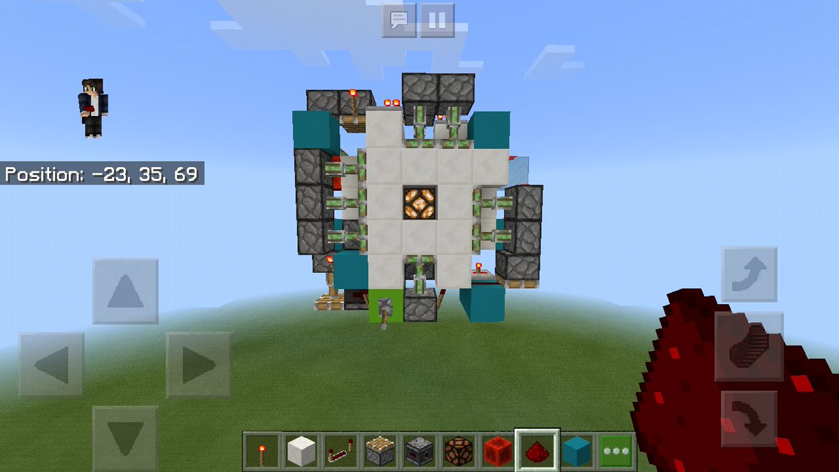 EmmetJoe009's tweet photo. Smallest 3x3 Lamp Funnel Door
Size: 7x2x7 = 98 Blocks https://t.co/S3NvKVjplG