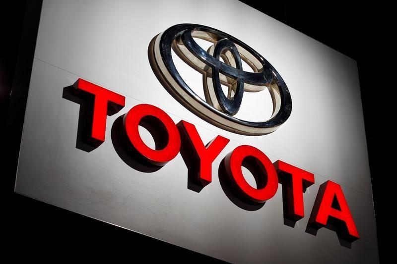 leoni_lach's tweet photo. Amazon, Toyota, Alcoa and others working to counter Trump's tariff plans https://t.co/mRSoXgZsKi https://t.co/HdWmY17Jnr #news #worldnews