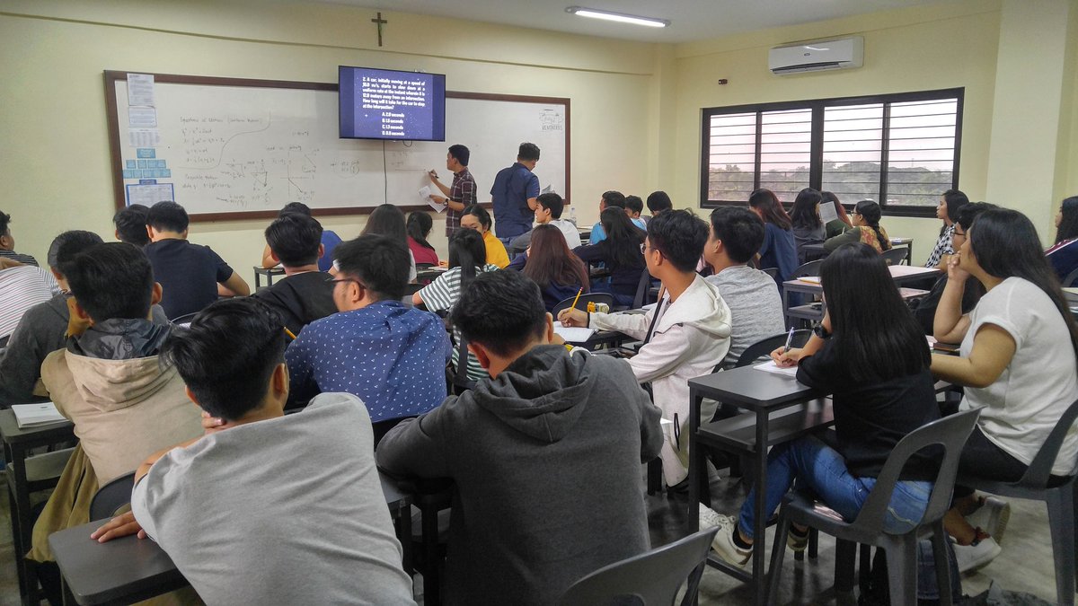 pdf Markt und Preis: Märkte und Marktformen, Wert und Preis, Preismechanismus, Nachfrage, Angebot, Preisbildung, Gütermärkte und Güterpreise, Faktormärkte und Faktorpreise, Arbeitsmarkt, Kapitalmarkt 1994