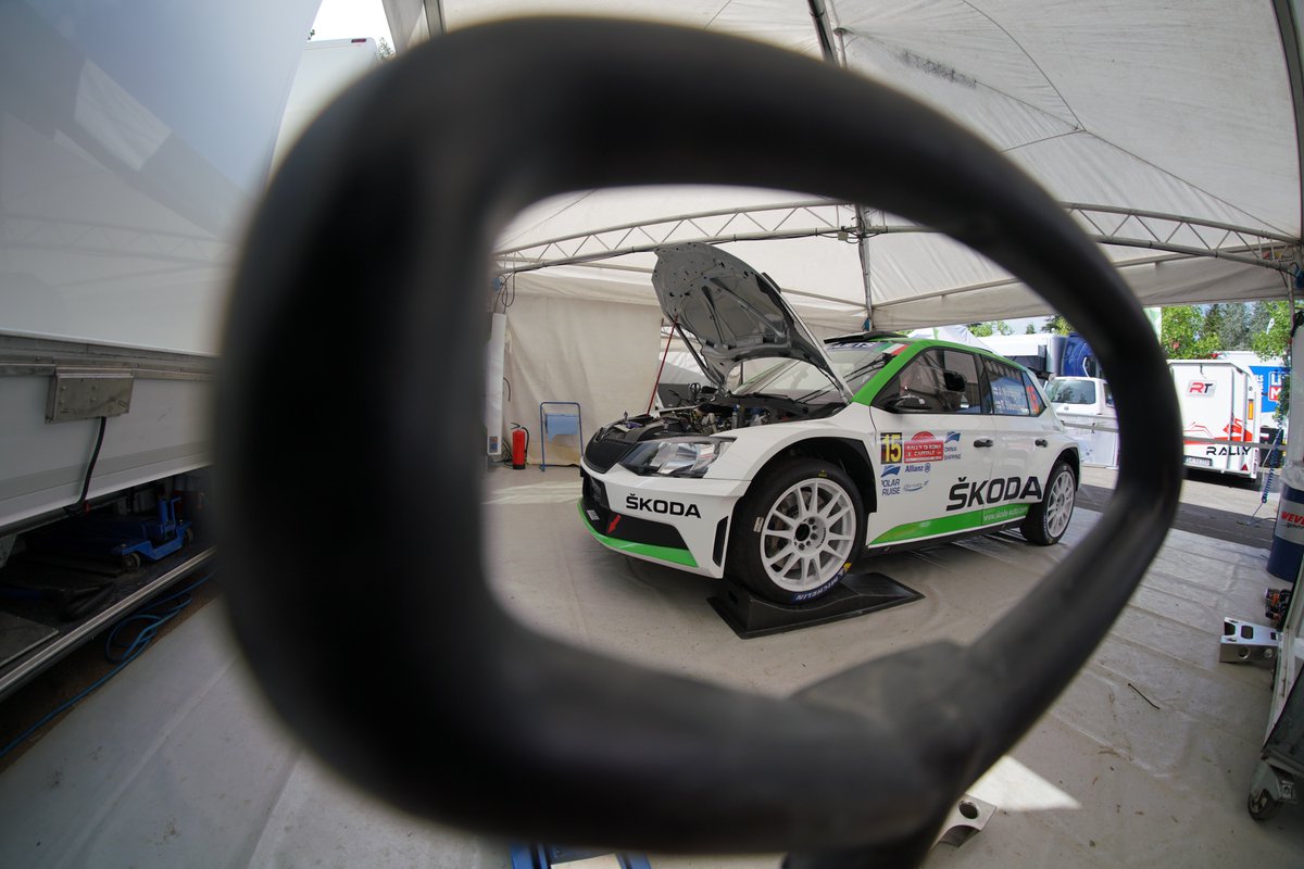 #SKODA <a href="/FIAERC/">FIA European Rally Championship</a> #ERC <a href="/RallydiRoma/">RallydiRomaCapitale</a> <a href="/SKODA/">Chuck Skoda</a>  <a href="/JuusoNordgren/">Juuso Nordgren</a> <a href="/ErikWevers/">Erik Wevers</a> now time for service before the afternoon leg with four more stages