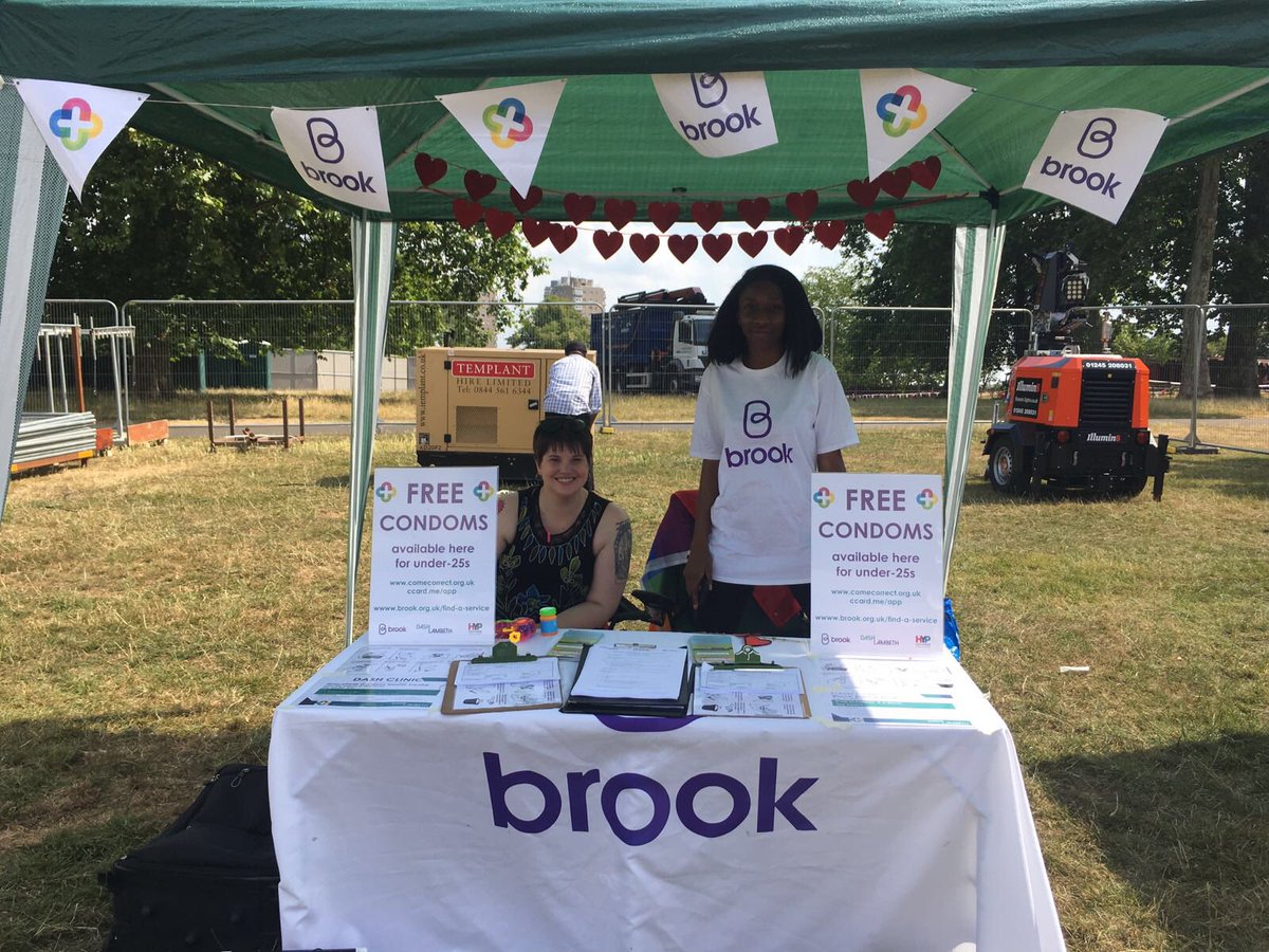 AOmisade's tweet photo. @brook @ComeCorrectLS giving free condoms for under 25 #dashlambeth @lblcountryshow https://t.co/TdiHfm8myT