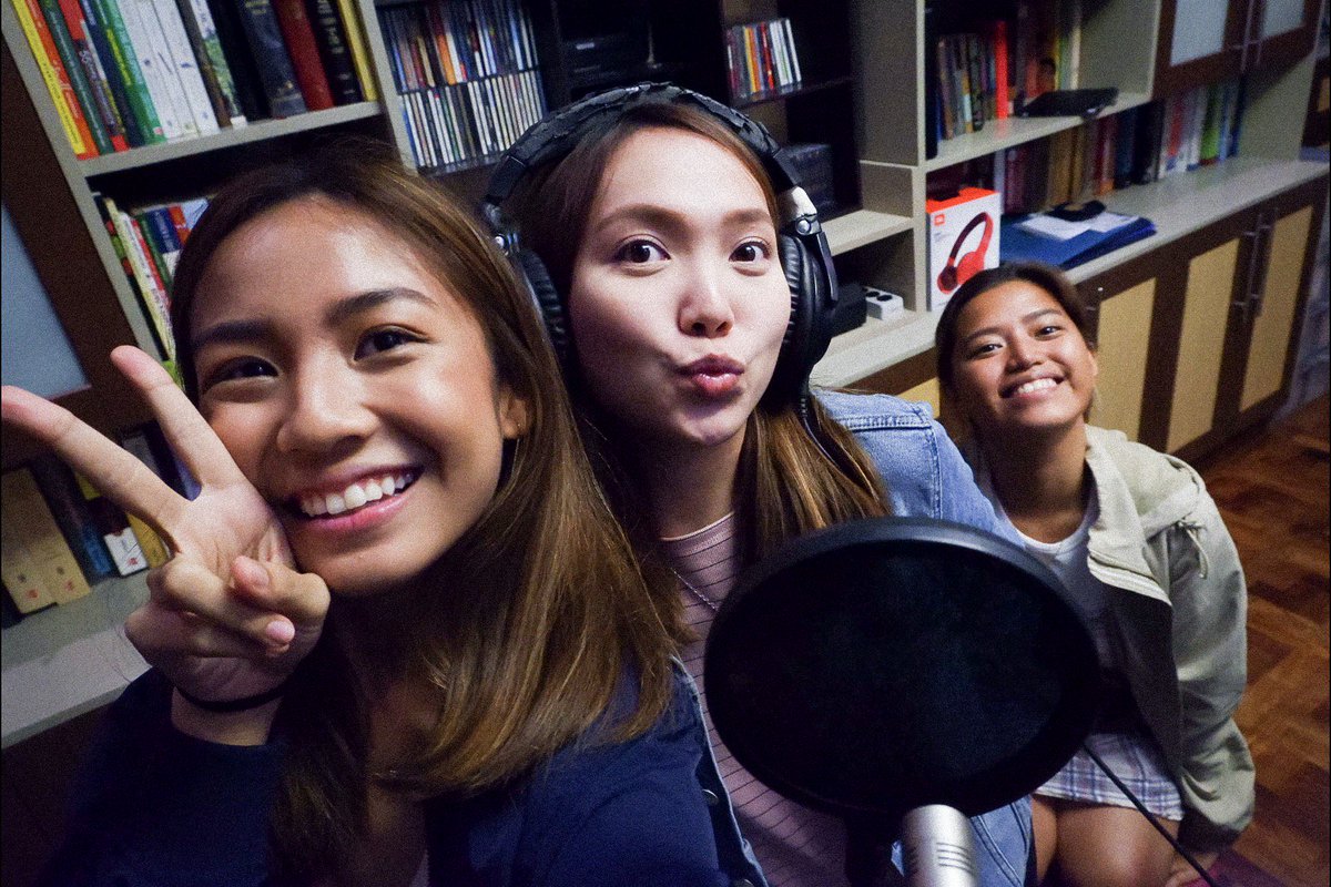 threeofusmusic's tweet photo. Soon 😉😉😉 https://t.co/FJcWEt9BLy