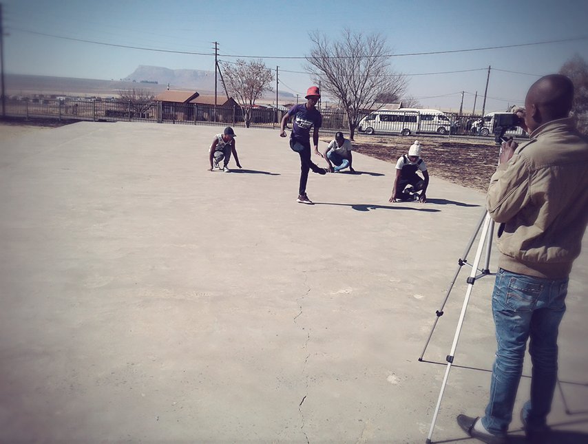 TeamNazokeSA's tweet image. @TeamNazokeSA iBhenga One Time Ngesikhath estholayo❤

Video Coming✌#WeLoveYou