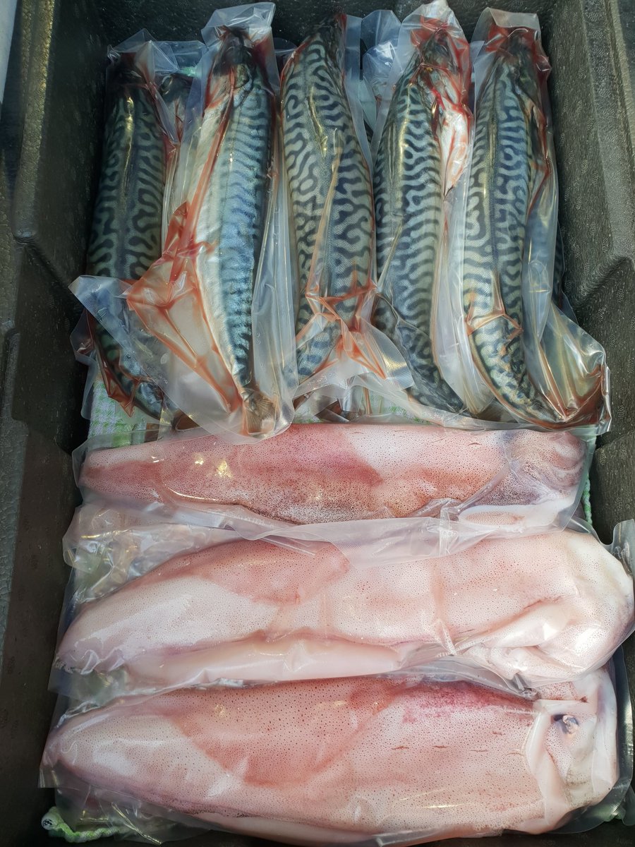 Great selection of fresh line caught fish shell fish and smoked fish from 8.30am to 2pm 
<a href="/Whiteladiesrd/">Whiteladies Market</a> <a href="/farrobakery/">FARRO</a> <a href="/the_merakiway/">The Meraki Way</a>