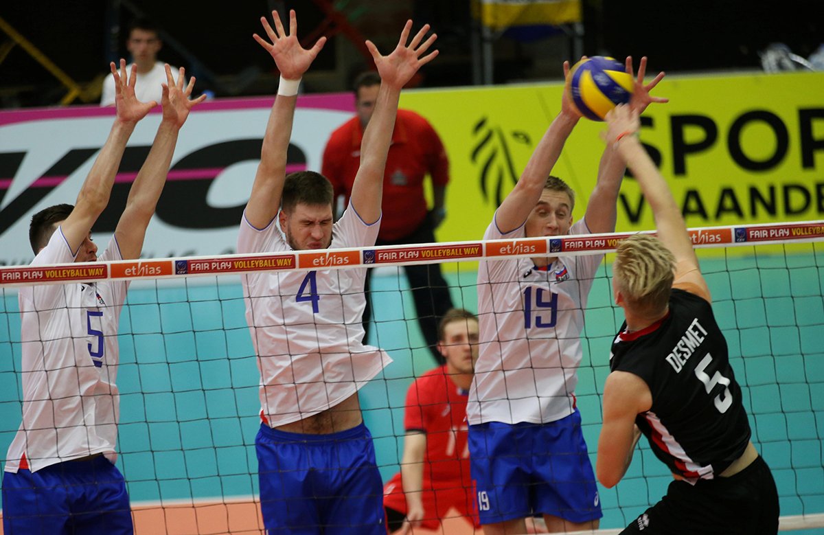 Vandaag om 18.00u is het dan zover. Jong Oranje (M) speelt de halve finale op het EK onder 20 in Den Haag tegen Rusland. Rusland heeft een team met veel lengte maar zijn ze te verslaan? volleybalkrant.nl/nieuwsbericht/…