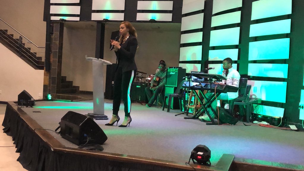 caog_connect's tweet photo. Ps @PushieWatson is on stage now.

#CornerstoneGC_Fever https://t.co/DXFhjjasKy