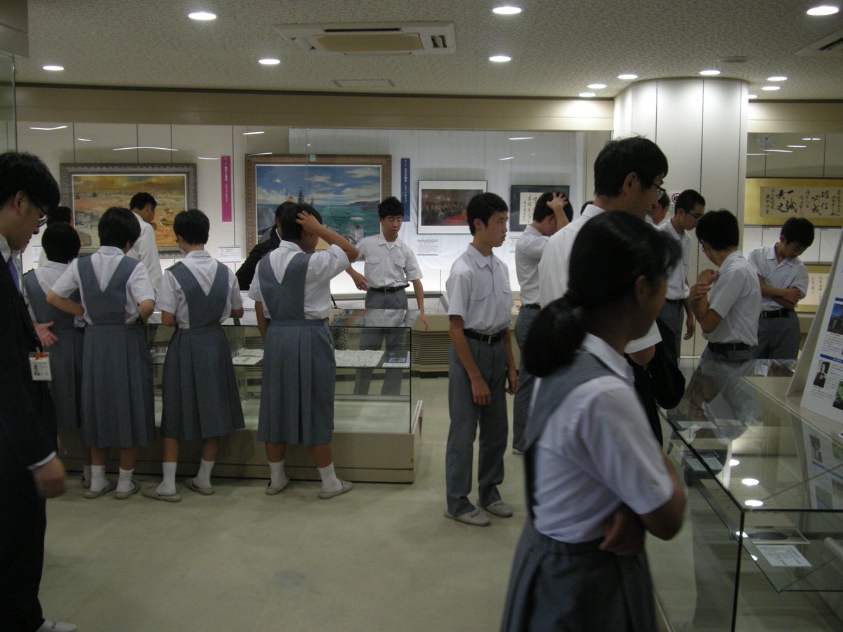 海上自衛隊第1術科学校は、海軍兵学校江田島移転130周年を記念して