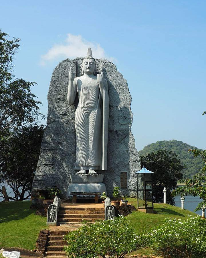 LankaTourDriver's tweet photo. #srilanka #Polonnaruwa #giritale #lake #budism #budda #lankatourdriver #Trip #way #relax #tourism #Travelling #lesiureTime #meditation #traditional #old #awesome #Culture #holiday #PrivateDriver #cheapfruits #freedom https://t.co/rkbBq8IkjK https://t.co/Ydd5hgJAOx