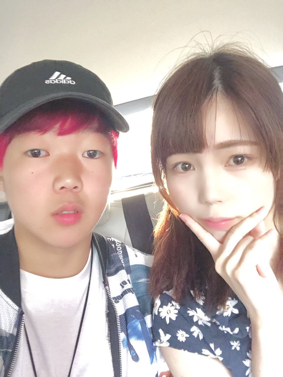 とっしー きんふんぱーりー En Twitter 家族で花火大会 顔全然似てないっていう これでも 血繋がってまふよ あ お姉ちゃんでふ 姉 彼氏募集中って言っといて 俺 は 可愛いと思ったらrt お似合いだと思ったらrt