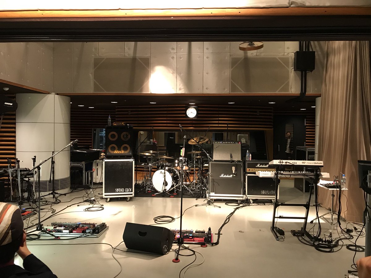 mi20__ss's tweet photo. KIRIN BEERのGood Luck Liveが当たったので観てきました😊
ラジオだからもっとトークがメインかと思いきや、たくさん曲やってくれて楽しかった💓
あかりんありがとね(* ॑꒳ ॑* )⋆*
#kbll #SILENTSIREN https://t.co/g0siCTpf2u