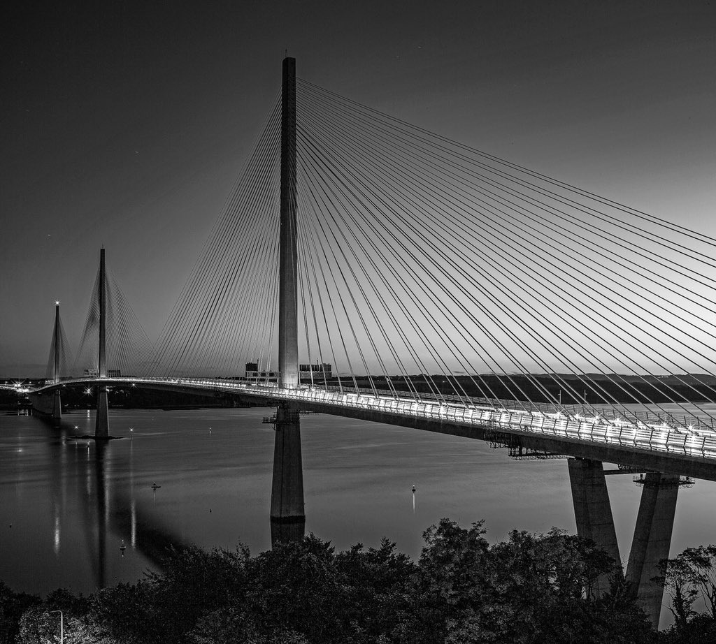 GraemePeacock1's tweet photo. My stepladders & I paid a visit to Bonny Alba recently seeking to showcase a new crossing in a different light:) #BeBoldBeDifferent @VisitScotland @VisitBritainPR @NewForthBridge @Ameyplc @CanonUKandIE @StormHour @YOURQueensferry https://t.co/EC4KoKc7F1